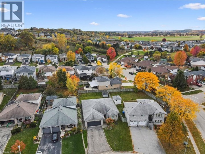 Photo 36 at 7 Peter Court, Cambridge