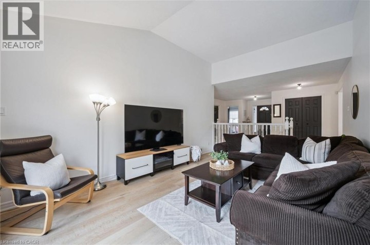 Photo 7 at 7 Peter Court, Cambridge