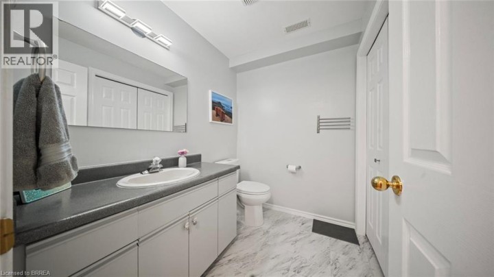 Photo 25 at 45 Latzer Crescent, Brantford