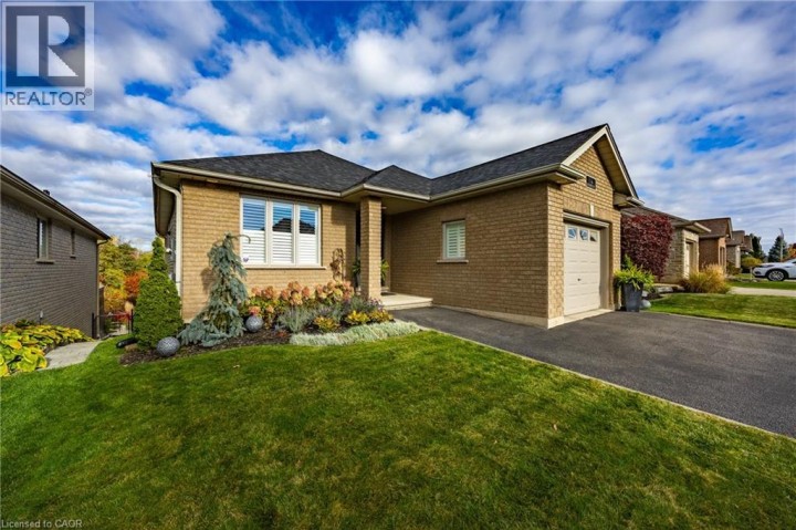 Photo 2 at 114 Mcguiness Drive, Brantford