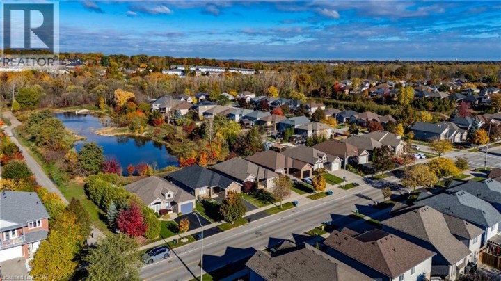 Photo 3 at 114 Mcguiness Drive, Brantford