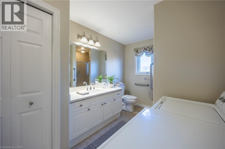 Photo 14 at 114 Mcguiness Drive, Brantford