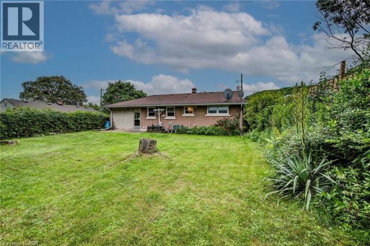 Photo 38 at 8 Gordon Street, Cambridge