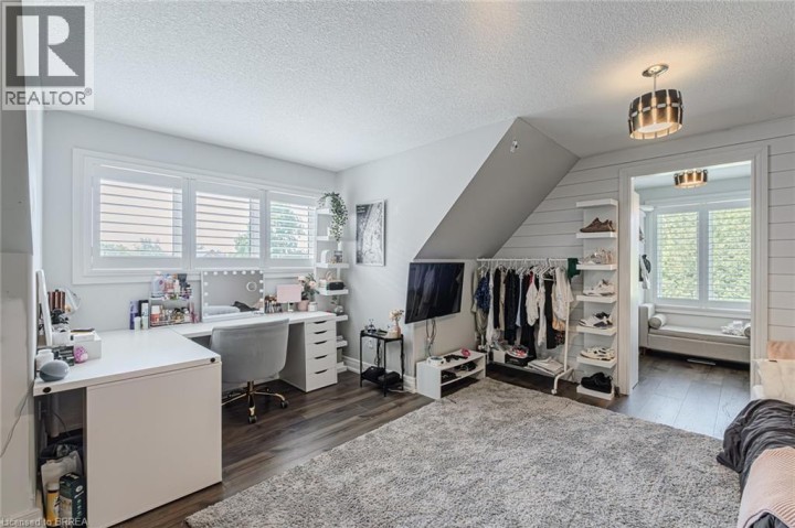 Photo 19 at 29 Wallace Court, Brantford