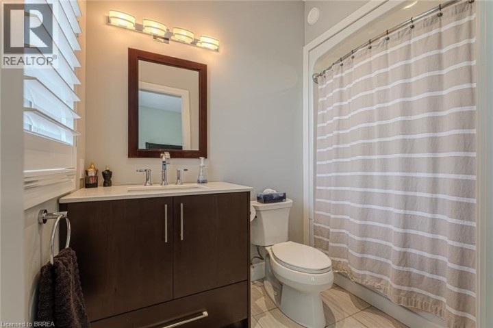 Photo 26 at 29 Wallace Court, Brantford