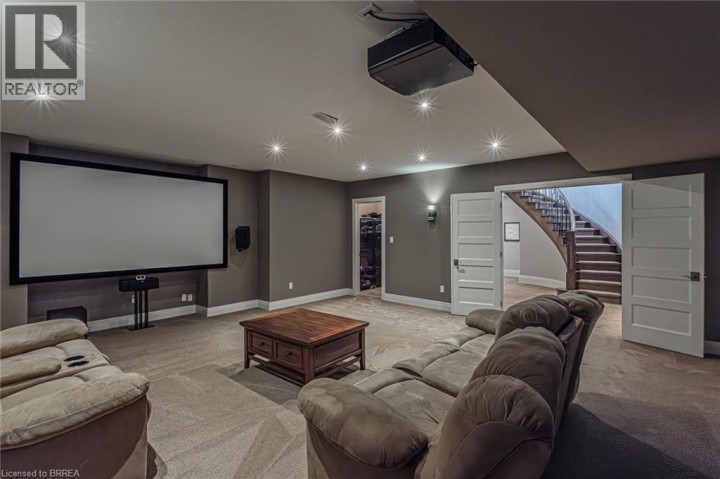 Photo 33 at 29 Wallace Court, Brantford