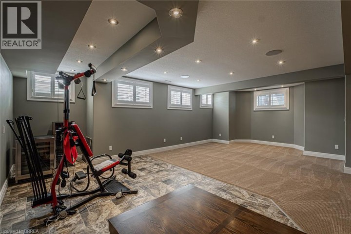 Photo 34 at 29 Wallace Court, Brantford