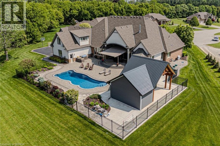 Photo 47 at 29 Wallace Court, Brantford