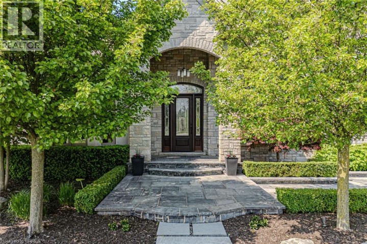 Photo 5 at 29 Wallace Court, Brantford