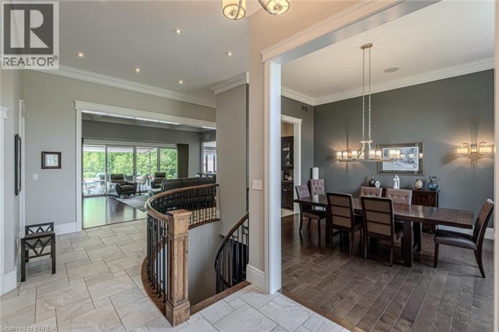 Photo 6 at 29 Wallace Court, Brantford