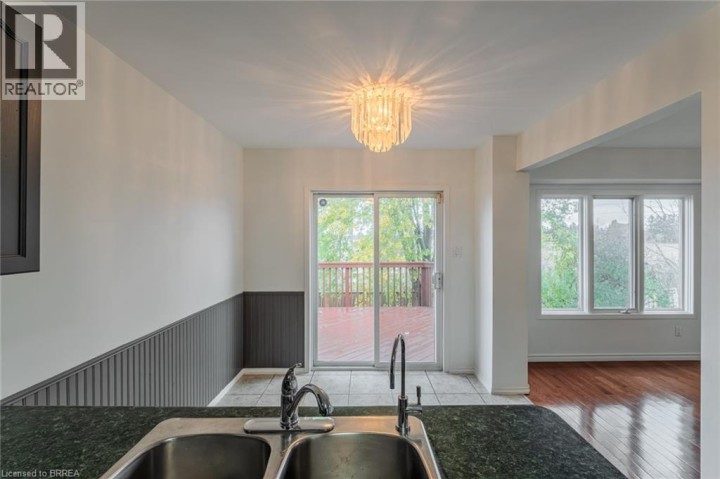 Photo 11 at 25 Anastasia Crescent, Brantford