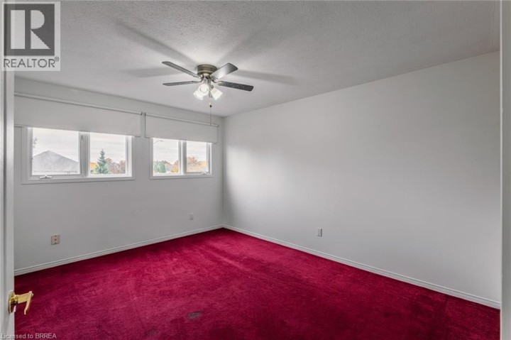 Photo 18 at 25 Anastasia Crescent, Brantford