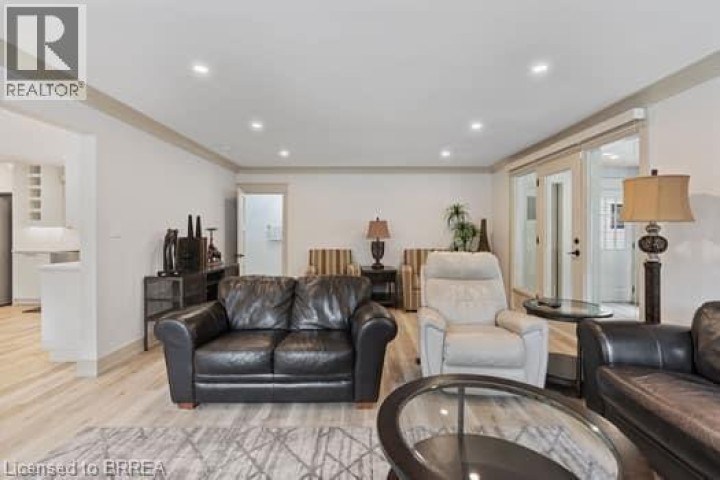 Photo 17 at 10 Stymie Boulevard, Brantford