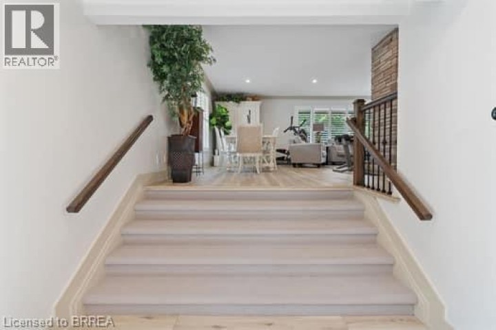 Photo 20 at 10 Stymie Boulevard, Brantford