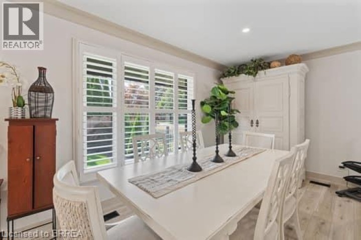 Photo 21 at 10 Stymie Boulevard, Brantford