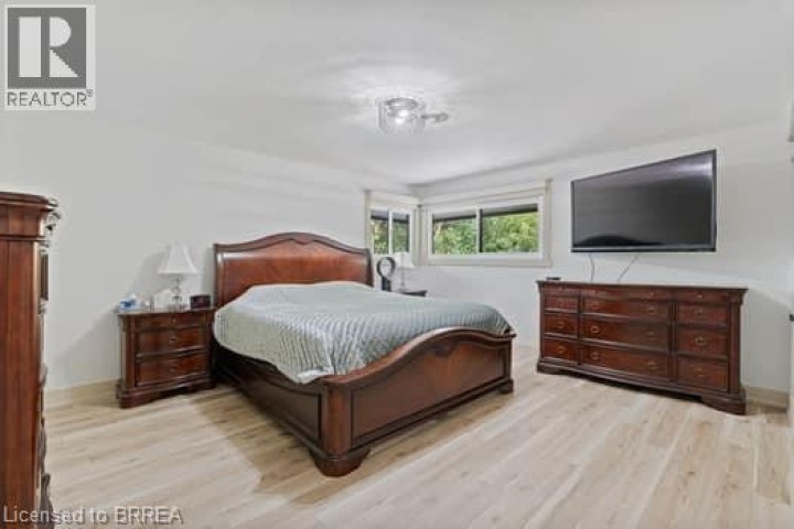 Photo 32 at 10 Stymie Boulevard, Brantford