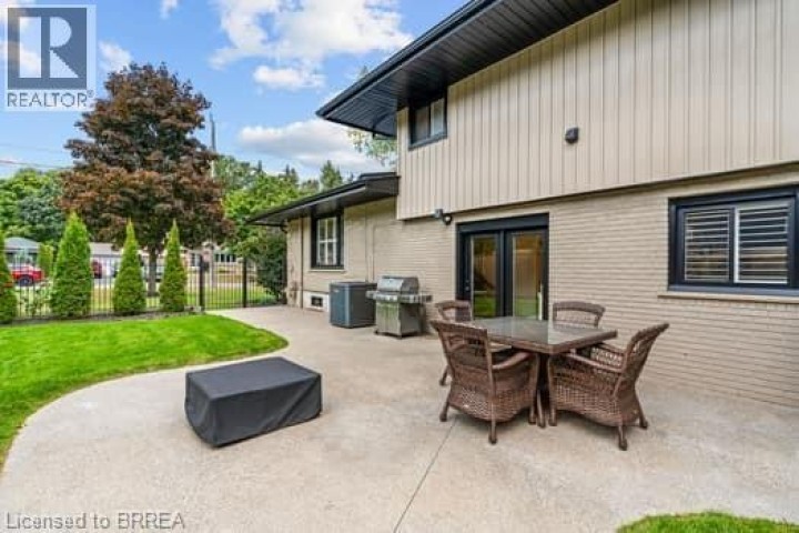 Photo 44 at 10 Stymie Boulevard, Brantford