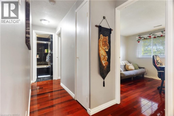 Photo 8 at 65 GLAMIS Street 17, Cambridge