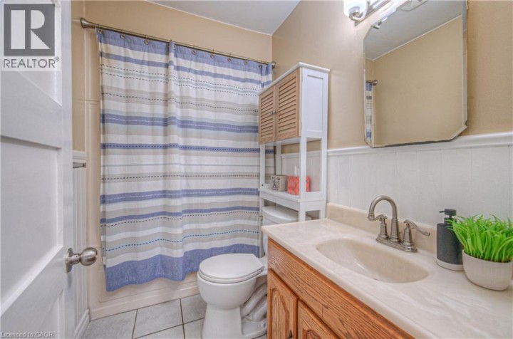 Photo 14 at 220 Schlueter Drive, Cambridge