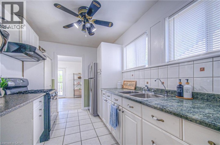 Photo 5 at 220 Schlueter Drive, Cambridge