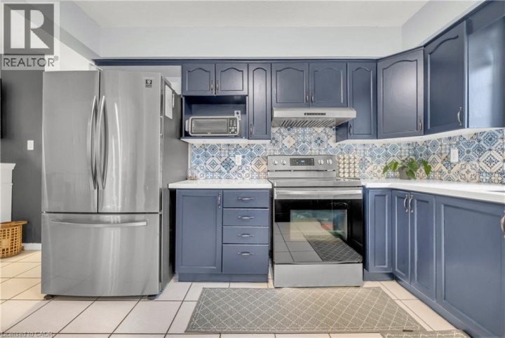 Photo 14 at 40 Alderson Drive, Cambridge