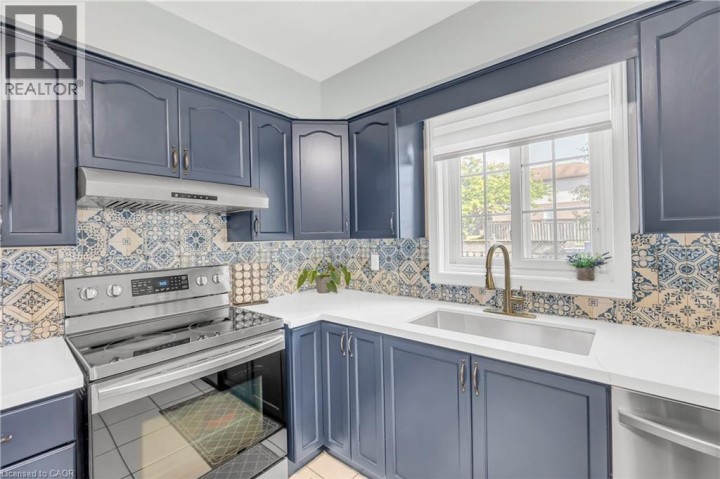 Photo 16 at 40 Alderson Drive, Cambridge