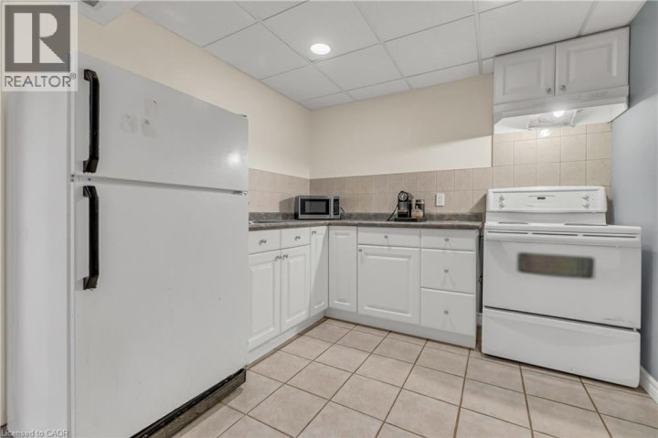 Photo 34 at 40 Alderson Drive, Cambridge