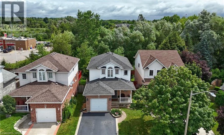 Photo 2 at 35 Haddaway Court, Cambridge