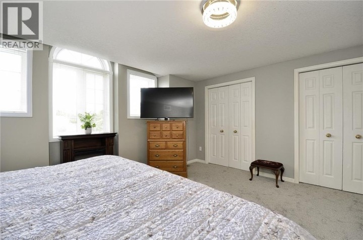 Photo 21 at 35 Haddaway Court, Cambridge