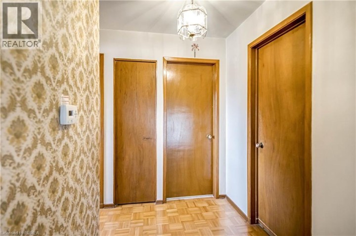 Photo 16 at 14 Burdock Boulevard, Brantford