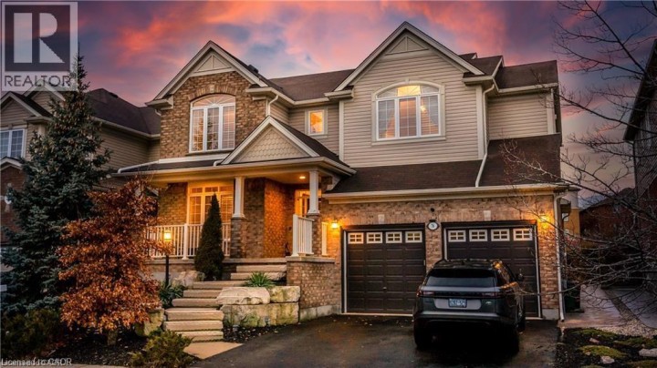 Photo 2 at 76 Blossomfield Crescent, Cambridge