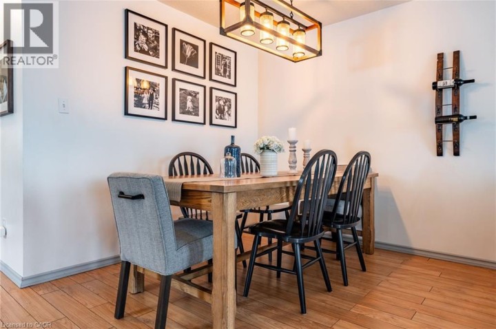 Photo 12 at 8 Digby Court, Brantford