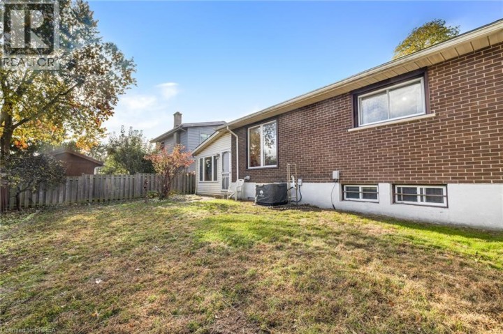 Photo 24 at 48 Ellenson Drive, Brantford