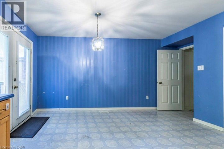 Photo 18 at 235 SAGINAW Parkway 46, Cambridge