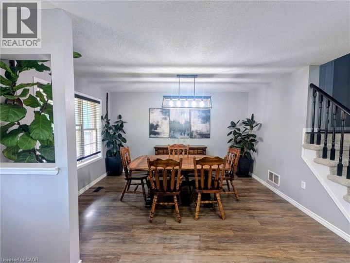 Photo 10 at 5 Mavin Street, Brantford