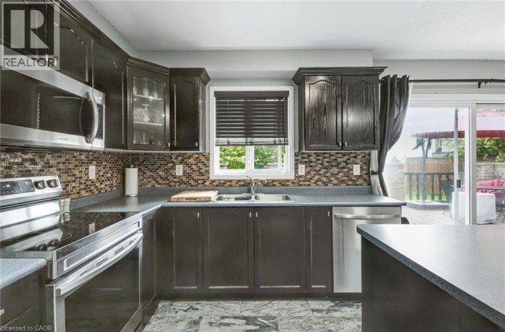 Photo 15 at 5 Mavin Street, Brantford