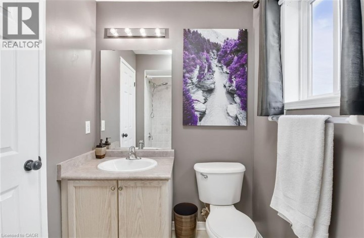 Photo 33 at 5 Mavin Street, Brantford