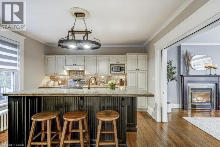 Photo 11 at 23 Abigail Avenue, Brantford