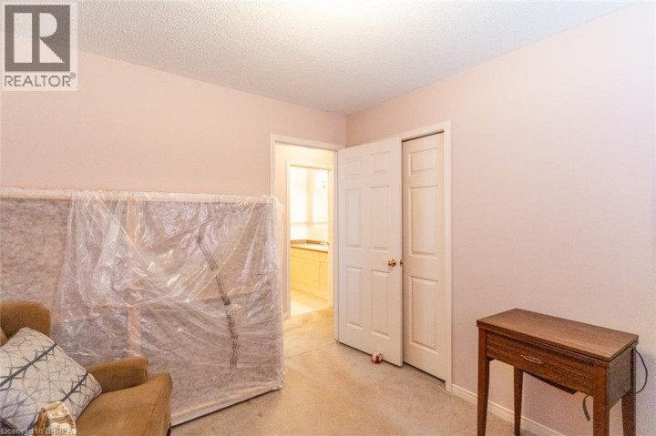 Photo 19 at 47 Maplecrest Lane, Brantford