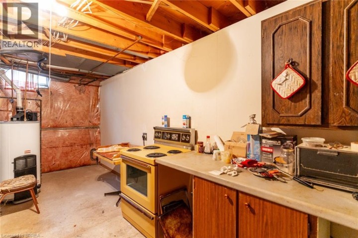 Photo 29 at 47 Maplecrest Lane, Brantford