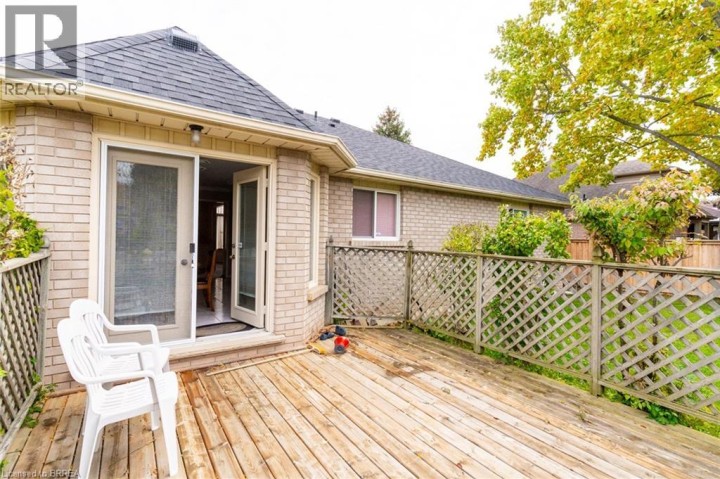 Photo 30 at 47 Maplecrest Lane, Brantford