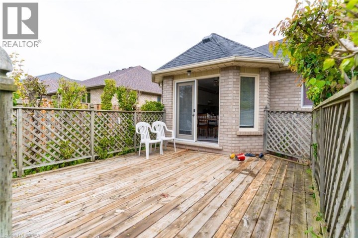 Photo 37 at 47 Maplecrest Lane, Brantford