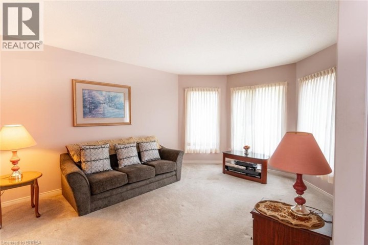 Photo 5 at 47 Maplecrest Lane, Brantford