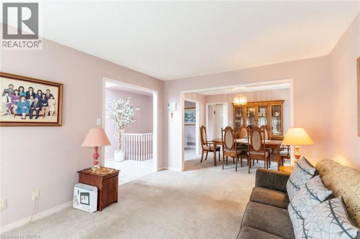 Photo 9 at 47 Maplecrest Lane, Brantford