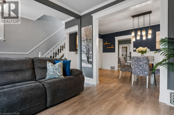 Photo 11 at 6 Glanville Avenue, Brantford