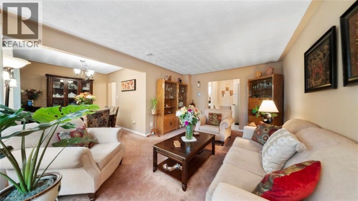 Photo 12 at 42 Palm Crescent, Brantford