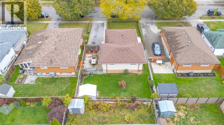 Photo 37 at 42 Palm Crescent, Brantford