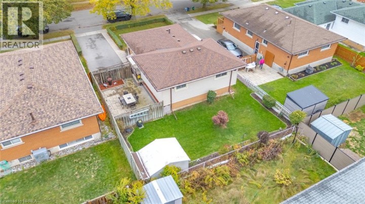 Photo 42 at 42 Palm Crescent, Brantford