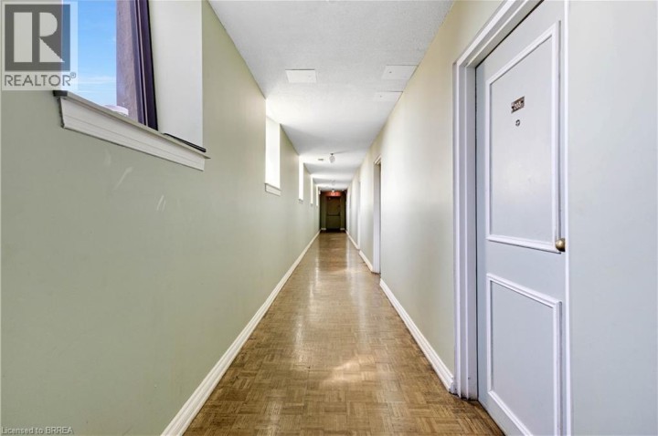 Photo 12 at 44 Dalhousie Street, Downtown Core, Brantford
