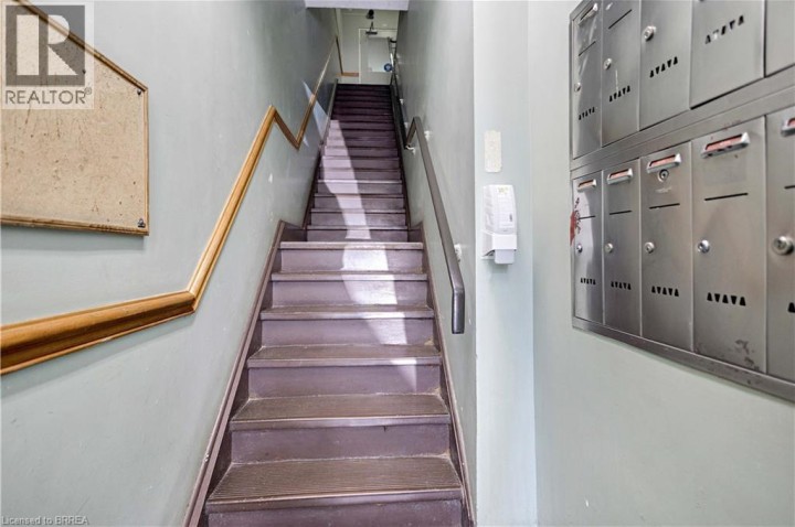 Photo 7 at 44 Dalhousie Street, Downtown Core, Brantford